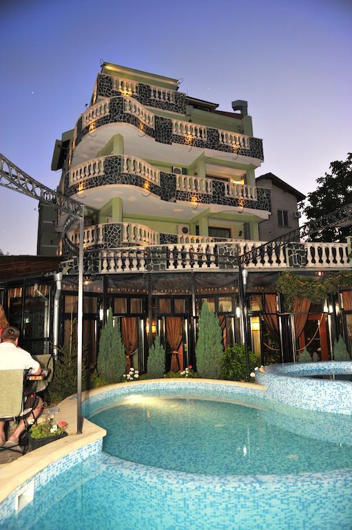 בורגאס Boryana Hotel מראה חיצוני תמונה